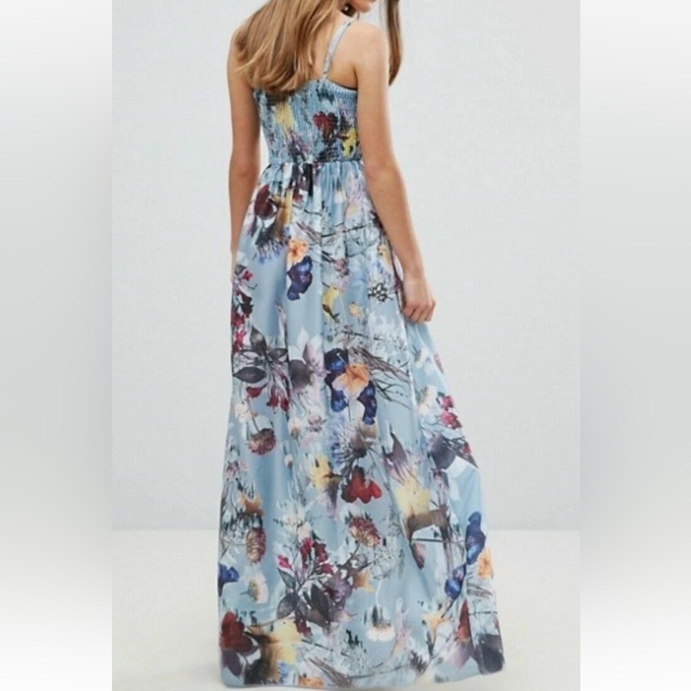 Little Mistress Floral Maxi Dress in Light Blue - Picture 10 of 10